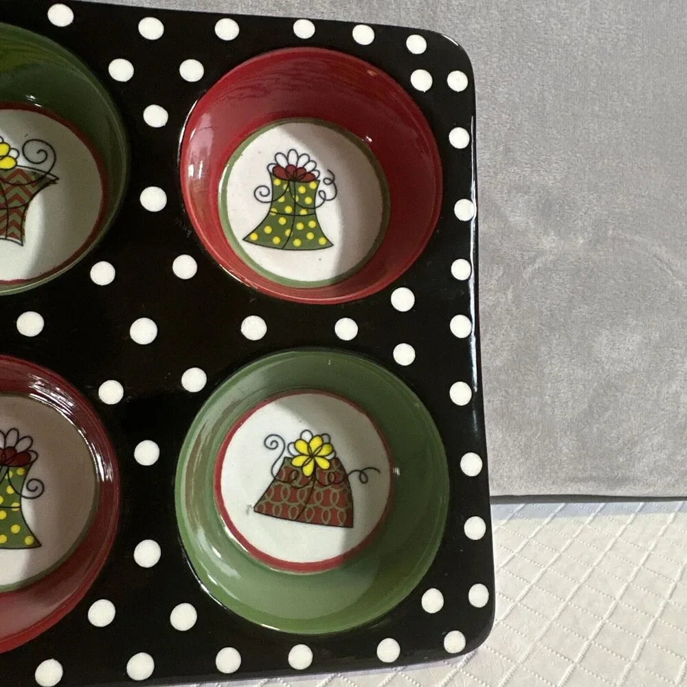 Pier 1 Christmas Holiday Handpainted Muffin Cupcake Polka Dot Ceramic‎ Pan